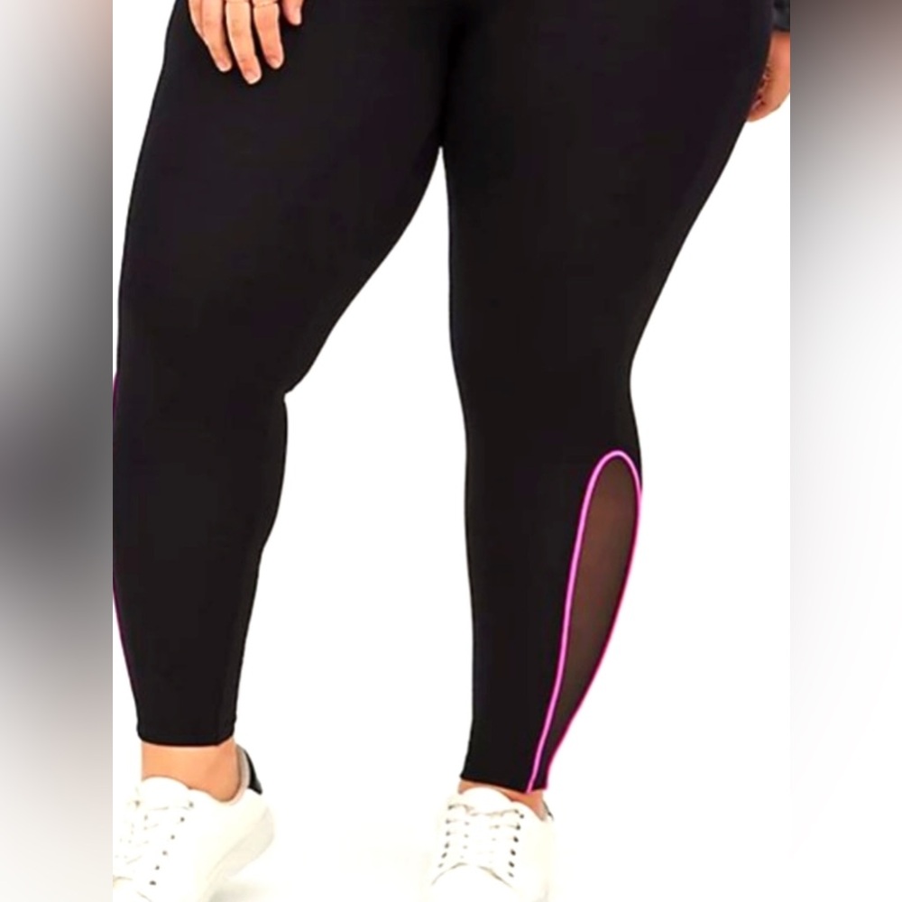 LOWEST🌺 NWT TORRID 2X BLACK SEE THRU MESH PANEL LEGGING PANTS - Picture 5 of 11